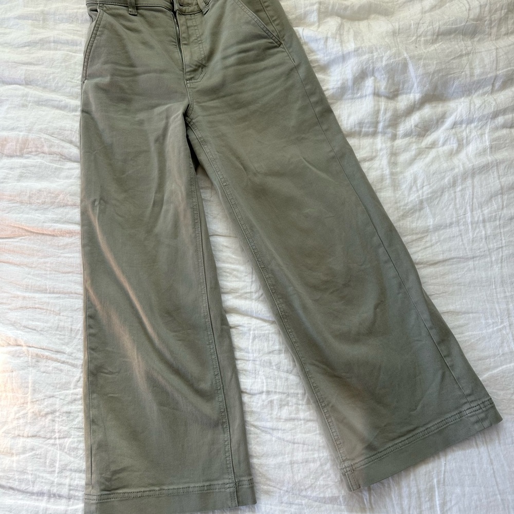 Everlane Women's Olive The Wide Leg Crop Pant